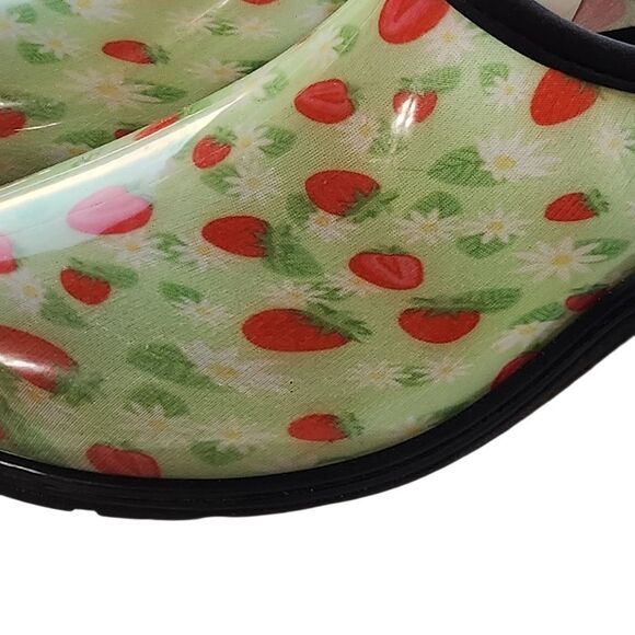 GroundWork Waterproof Garden Clogs Womens Size 10 M Strawberries Rubber Shoes - Picture 6 of 6